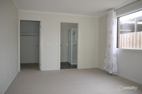 Property photo of 12 Immy Parade Narre Warren VIC 3805