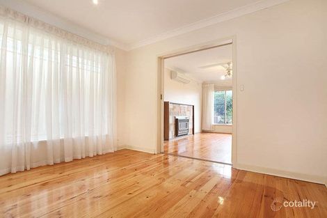 Property photo of 17 Kimberly Way Happy Valley SA 5159