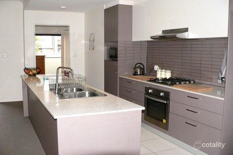 Property photo of 29/2 Jefferson Court Upper Coomera QLD 4209