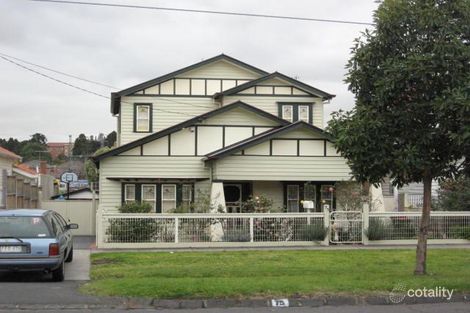 Property photo of 75 Napier Crescent Essendon VIC 3040