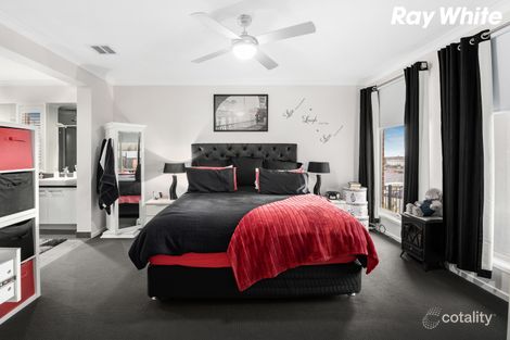 Property photo of 22 Eliza Heights Pakenham VIC 3810