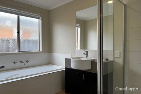 Property photo of 79 Tristania Drive Point Cook VIC 3030