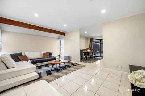 Property photo of 15 Mildara Close Woodcroft SA 5162