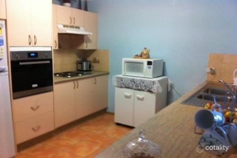 Property photo of 1 Mann Place St Helens Park NSW 2560