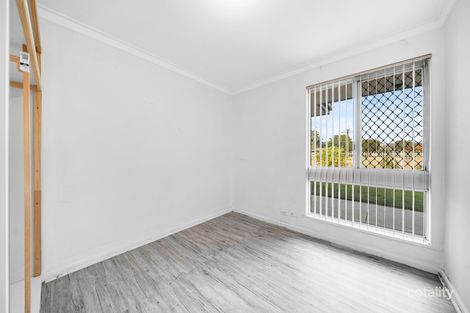 Property photo of 17 Willow Way Maddington WA 6109