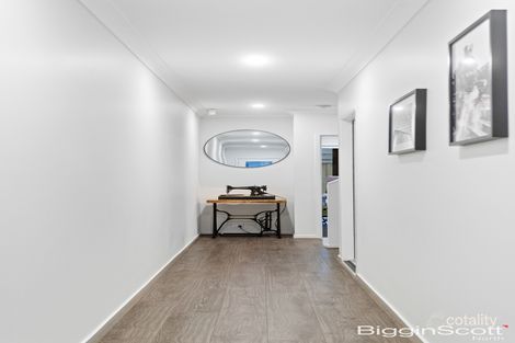 Property photo of 48 Soho Crescent Wollert VIC 3750