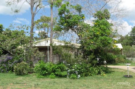 19 Fitzgerald St, Gracemere, QLD 4702