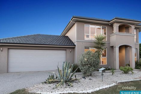 Property photo of 13 Braeside Walk Caroline Springs VIC 3023