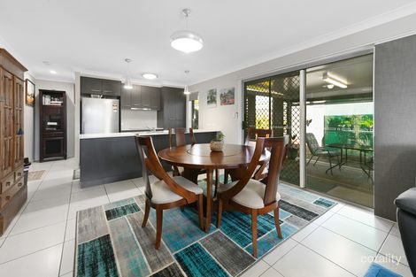 Property photo of 2/213 New England Highway Harlaxton QLD 4350