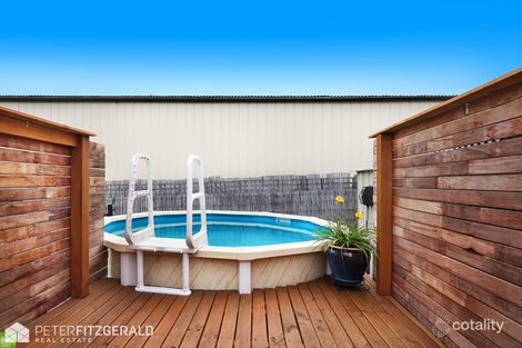 Property photo of 64 Barina Avenue Lake Heights NSW 2502