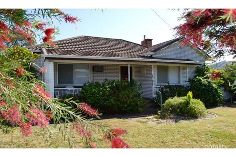 17 Lowe St, Carey Park, WA 6230