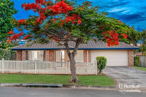 Property photo of 11 Swanbrook Place Parkinson QLD 4115