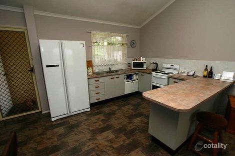 Property photo of 64 Clearview Avenue Thabeban QLD 4670