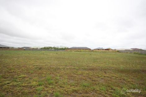 25-27 Maplewood Ct, St Albans Park, VIC 3219