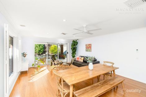 9 Colombo Ave, Gobbagombalin, NSW 2650