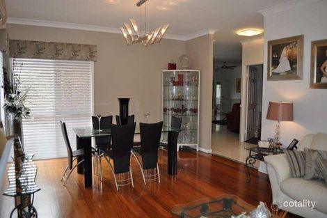 Property photo of 2 McDougall Close Silkstone QLD 4304