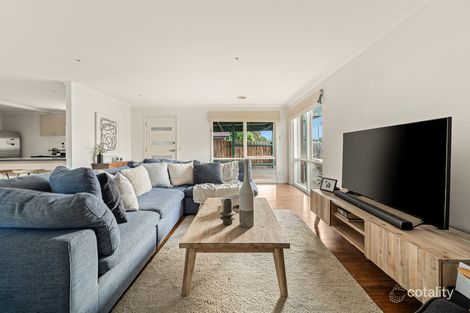 Property photo of 48 Lyrebird Drive Carrum Downs VIC 3201