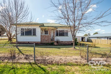 6 Oliver St, Glen Innes, NSW 2370
