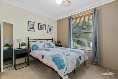 Property photo of 19 Kanangra Crescent Ruse NSW 2560