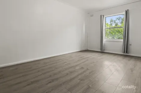 Property photo of 80 Stakes Crescent Elizabeth Downs SA 5113