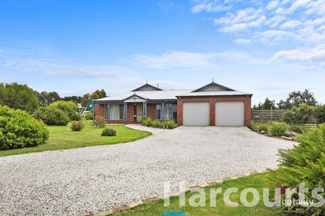 4 Leonie Ct, Cardigan Village, VIC 3352