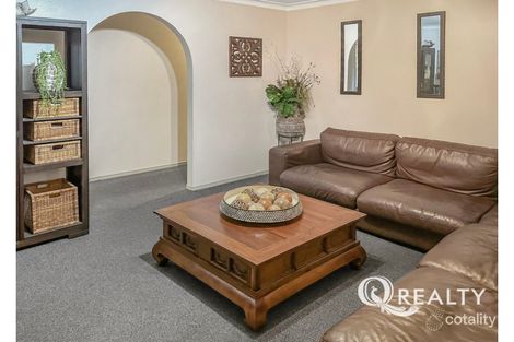 Property photo of 11 Hoover Court Stretton QLD 4116