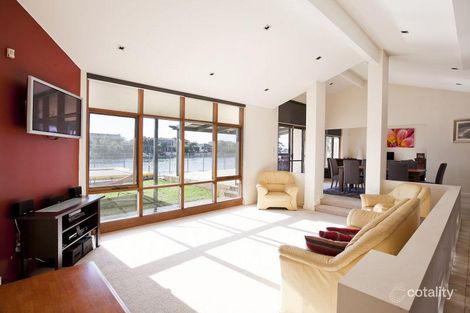 12 Antigua Gr, West Lakes, SA 5021