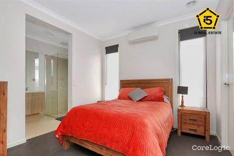 Property photo of 16 Hillcrest Parade Tarneit VIC 3029