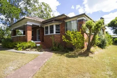 147 High St, Taree, NSW 2430