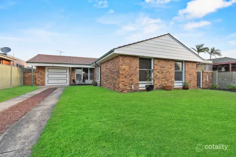 Property photo of 19 Kanangra Crescent Ruse NSW 2560