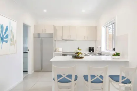 Property photo of 52 Laitoki Road Terrey Hills NSW 2084