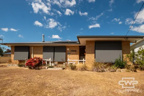 231 Lambeth St, Glen Innes, NSW 2370