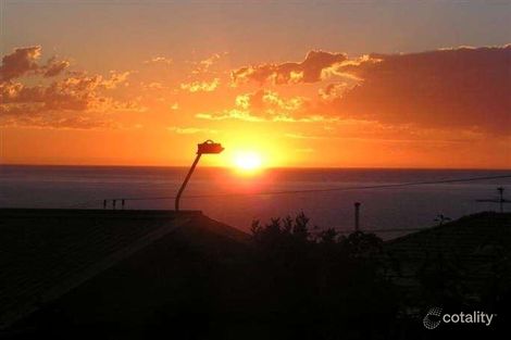 17 Kallamurra St, Hallett Cove, SA 5158