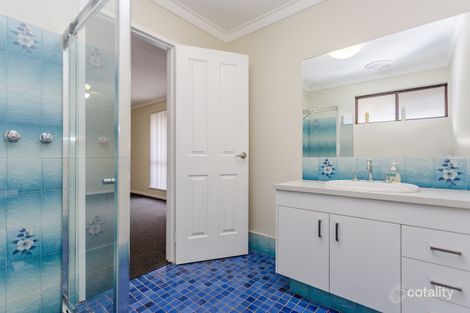 8 Greenhood Ct, Gosnells, WA 6110