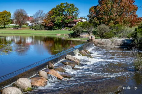 Property photo of 39 McKillop Lane Stanthorpe QLD 4380