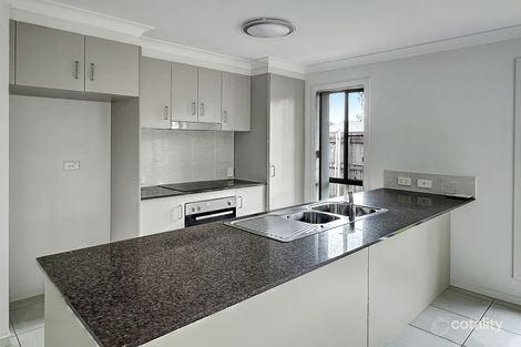 Property photo of 4 Hermitage Drive Eimeo QLD 4740