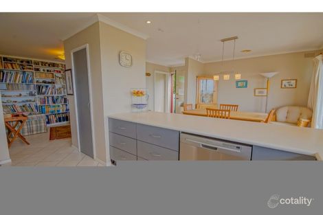 28 Eugene St, West Devonport, TAS 7310