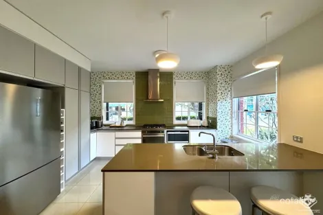 Property photo of 64/3030 The Boulevarde Carrara QLD 4211