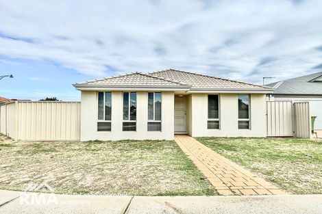 22 Lucky Bay Rd, Secret Harbour, WA 6173