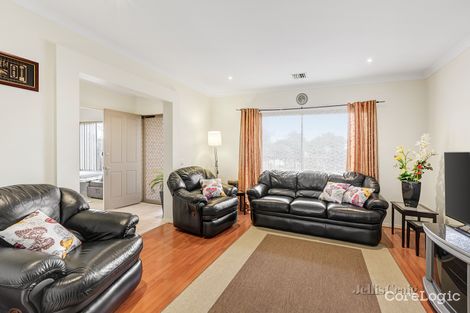 Property photo of 4 Maple Grove Mitcham VIC 3132