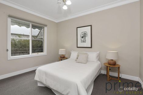 Property photo of 19 Waratah Street Geelong West VIC 3218