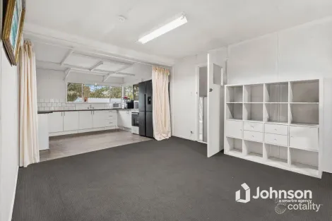 Property photo of 24 Videroni Street Bundamba QLD 4304