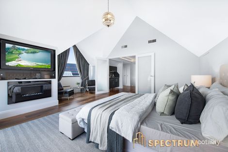 Property photo of 53 Beach Road Hampton VIC 3188