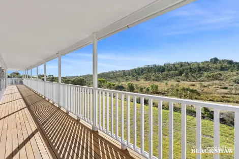 Property photo of 24 Sarah Reef Road Wamboin NSW 2620