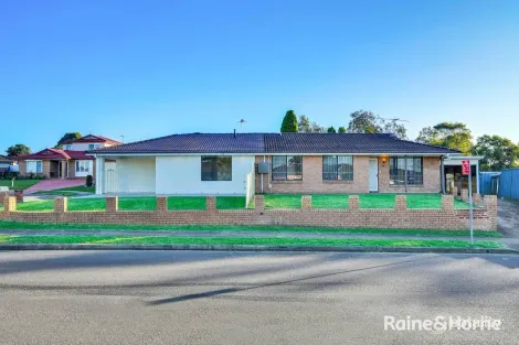 Property photo of 15 Condello Crescent Edensor Park NSW 2176