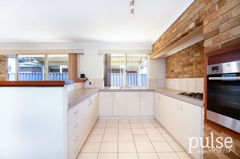Property photo of 25 Lorrimar Place Murdoch WA 6150