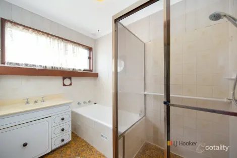 Property photo of 22 Carinya Street Charmhaven NSW 2263