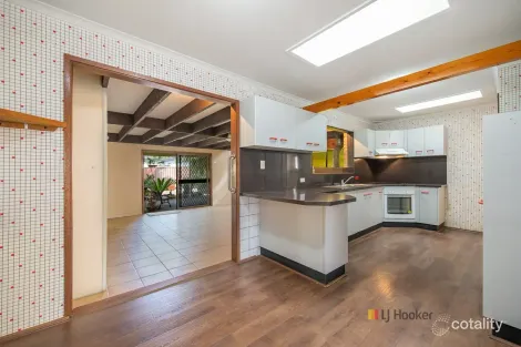 Property photo of 22 Carinya Street Charmhaven NSW 2263