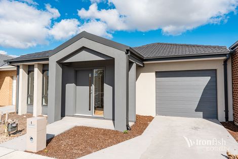 4 Handley Cres, Officer, VIC 3809