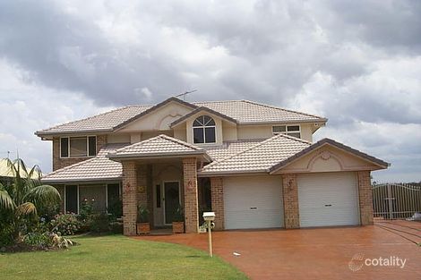 25 Grevillea Cres, Calamvale, QLD 4116